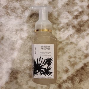 Coconut Pineapple Foaming Hand Soap BBW